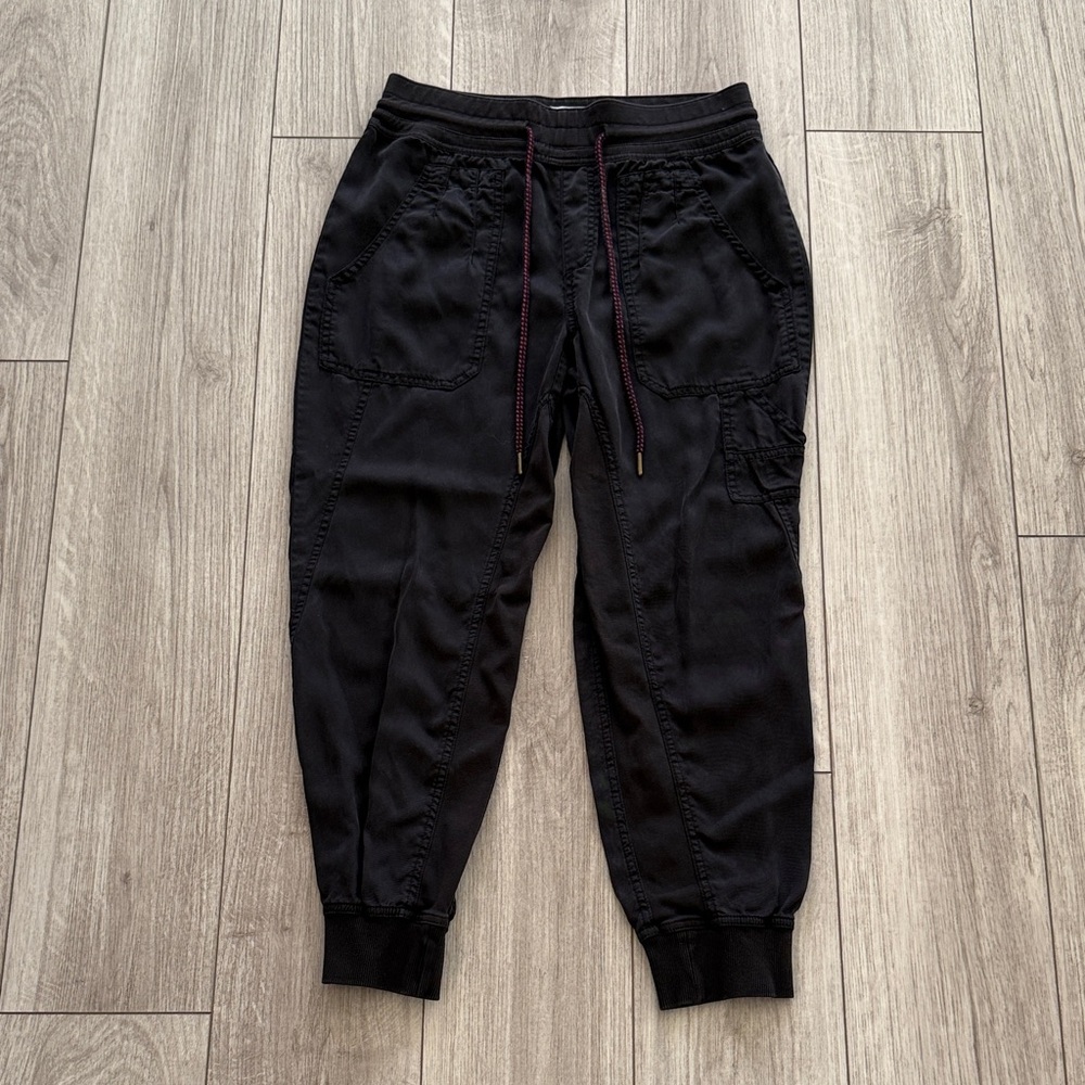Anthropologie Women’s Cargo Joggers Black Small